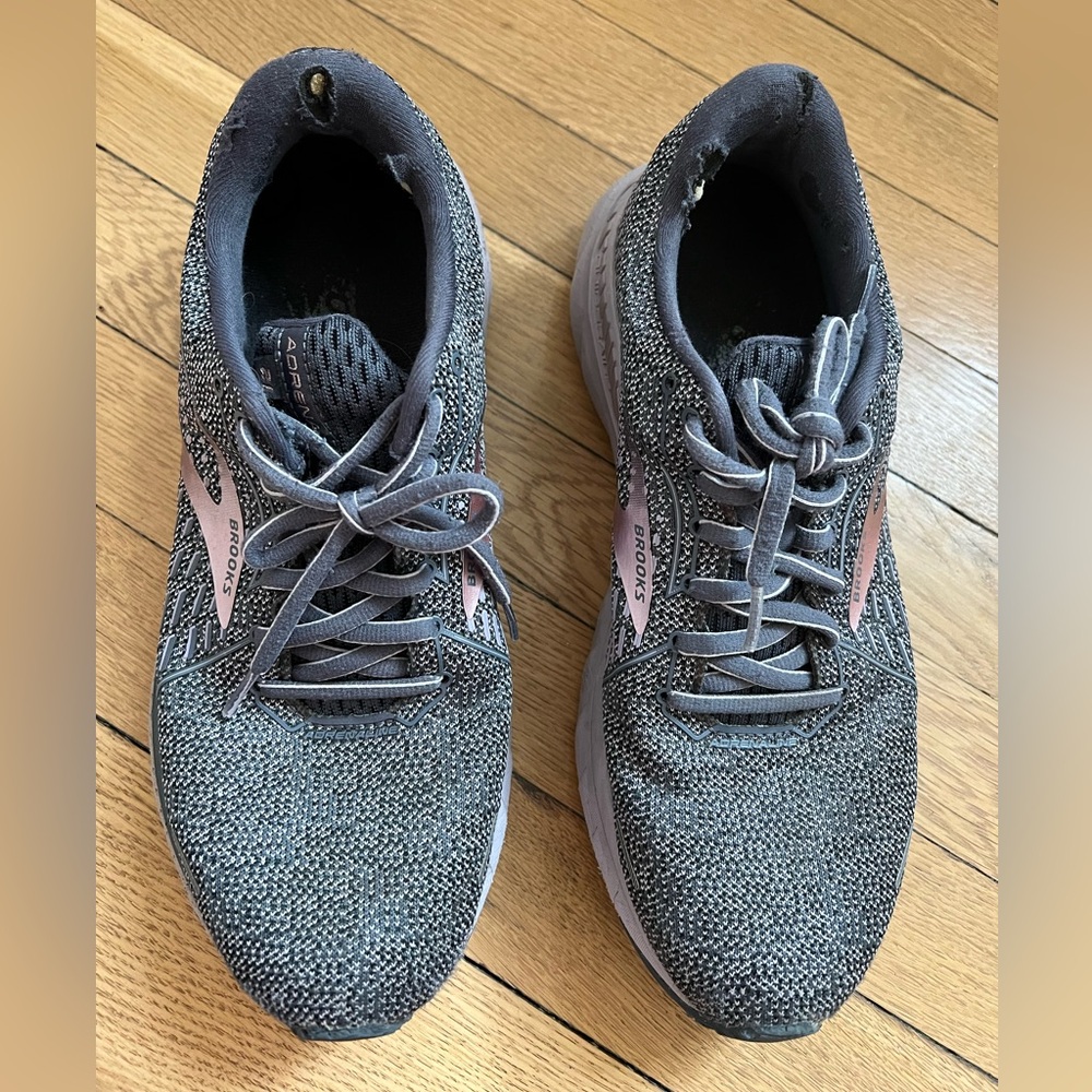 Brooks Adrenaline GTS 21 Shoes Womens11 Lavender Run Walk